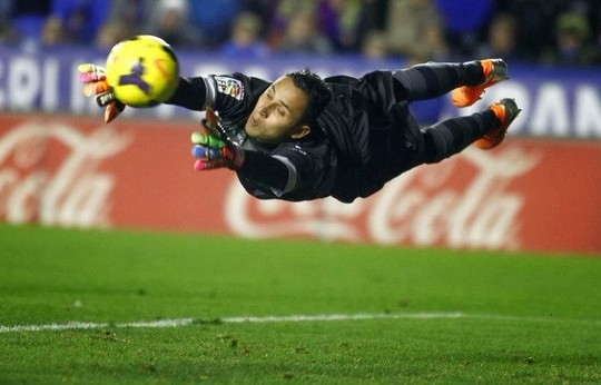 La LigueNavas a sile meilleur et le pire de la saison Keylor Navas ha firmado una temporada excelente.