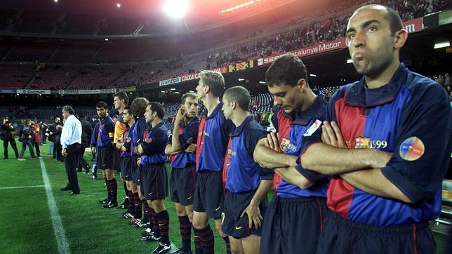 Barca weigerte sich im Cup spielen 2000 y no pasó nada.