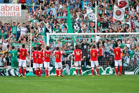 El Racing podría no jugar en Segunda e incluso desaparecer.