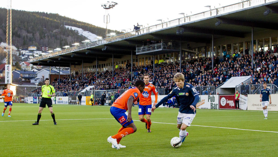 Connaissez-vous Martin Ødegaardaard? 1 Odeegaard encara a rival