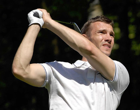 Shevchenko optó por dedicarse al golf.