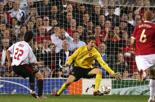 Lo que siempre fue un clásico europeo no se podrá ver: United y AC Milan no estan en Europa.