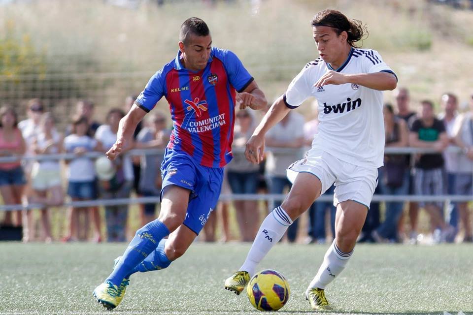 Camarasa ante Benavente en la Copa del Rey de juveniles de 2013.
