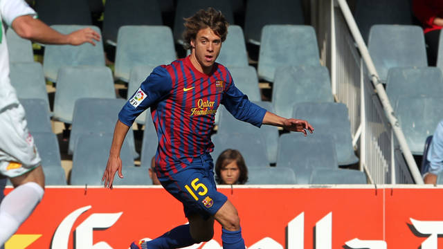 Kiko Femenía spielte in den Tochtergesellschaften von Barcelona und Real Madrid.