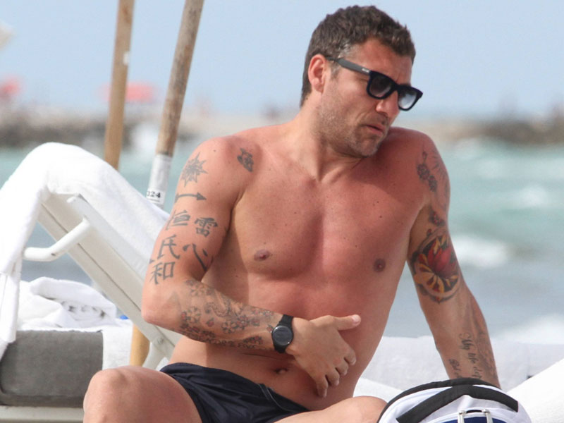A Vieri no le van bien las cosas. 