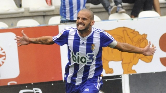 Pese a ser uno de los destacados de Segunda, Yuri no termina de dar el salto. 