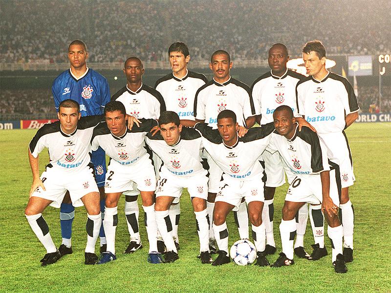 fútbol en el 2000