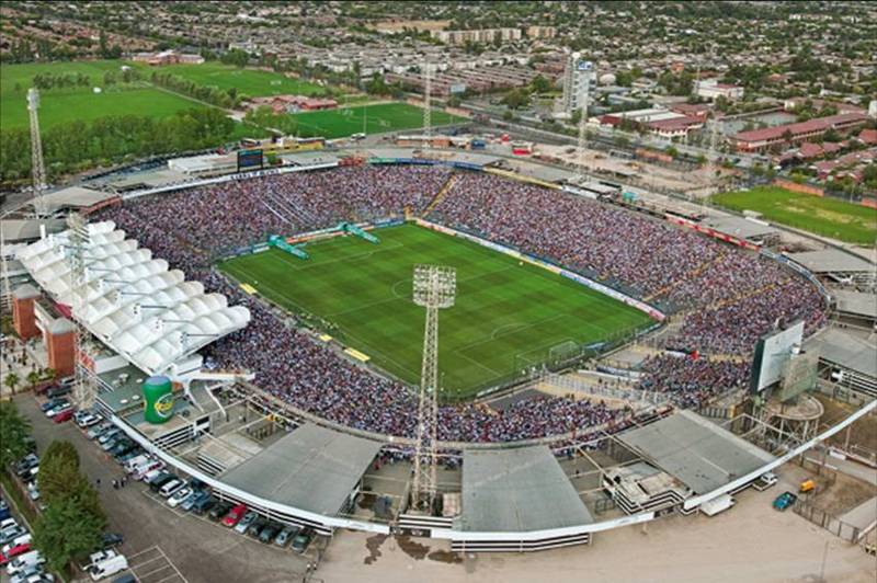 los estadios más grandes de Chile 