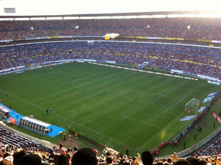 the largest stadiums in Mexico 