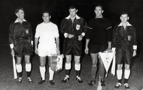 Como se puede observar, el físico de los futbolistas era muy diferente hace 50 años. 