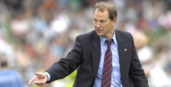 Gianni De Biasi eL'homme miracle de l'Albanier Torino Gianni De Biasi en su etapa como entrenador del Torino.
