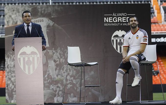 Negredo the most expensive signing in the history of Valencia although his career has been in decline in recent years.