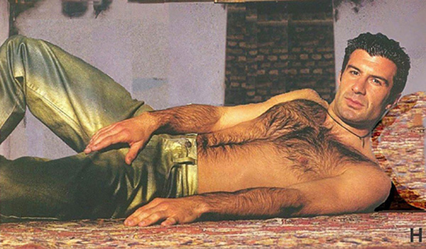 Die Posados ​​schlechteste Fußballerrdem in Jamon Jamon Figo a lo macho ibérico. Ni Bardem en Jamón Jamón.
