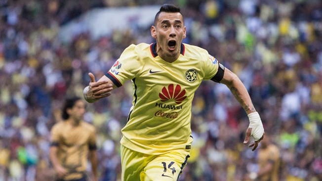Rubens Sambueza con la camiseta del América. 
