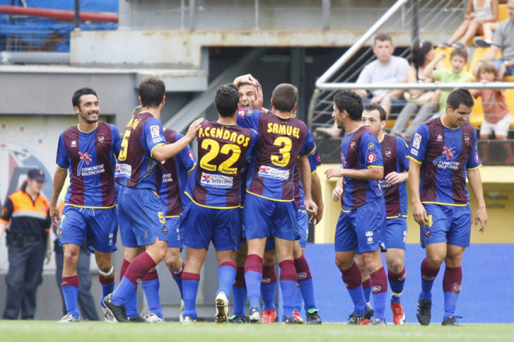camiseta del Levante centenario 