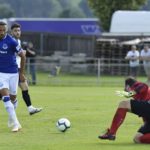 Everton wins 0-22 in a preseason game