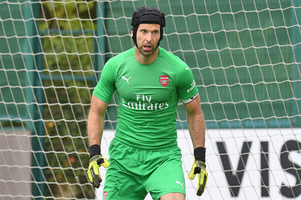 The incredible physical change of Peter Cech this summer