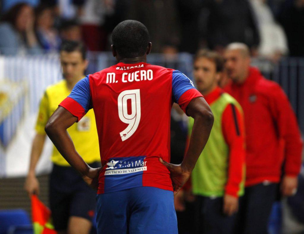 cuero levante ud