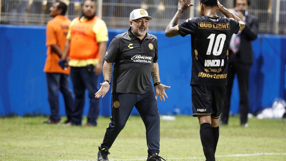 Los mejores memes del debut de Maradona como entrenador de Dorados de Sinaloa