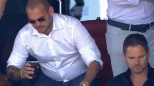 Sneijder gordo solo 13 días después de retirarse 
