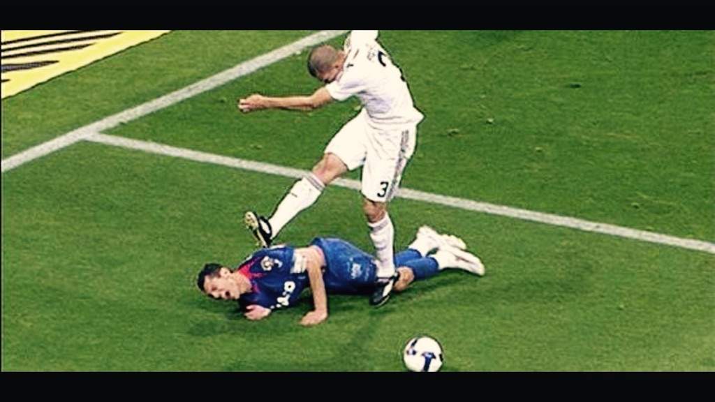 The toughest players in football history jugadores más sucios de la historia del fútbol