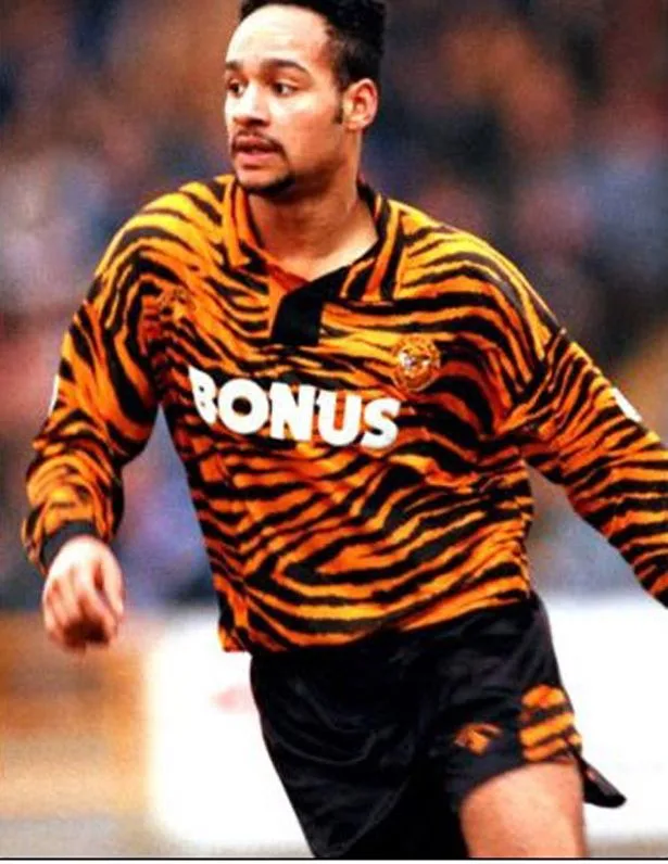 camisetas más feas de la historia de la Premier/Hull City 1993