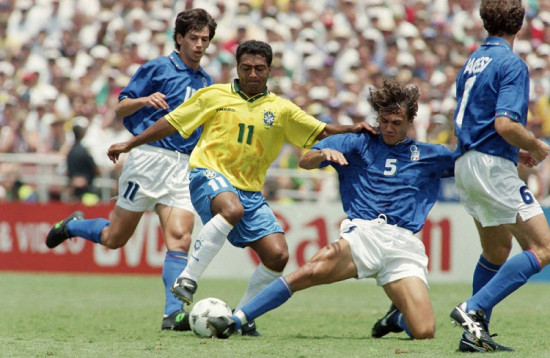 Romario Nike Tempo 