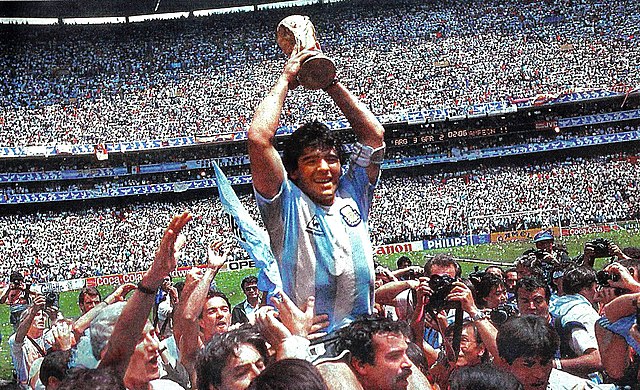 The best-selling football shirts in history 1 640px Maradona cup azteca 1