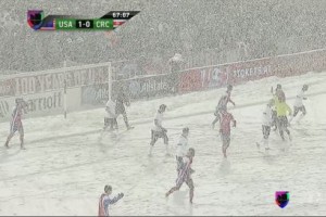 Estados Unidos gana a Costa Rica en un partido jugado sobre nieve